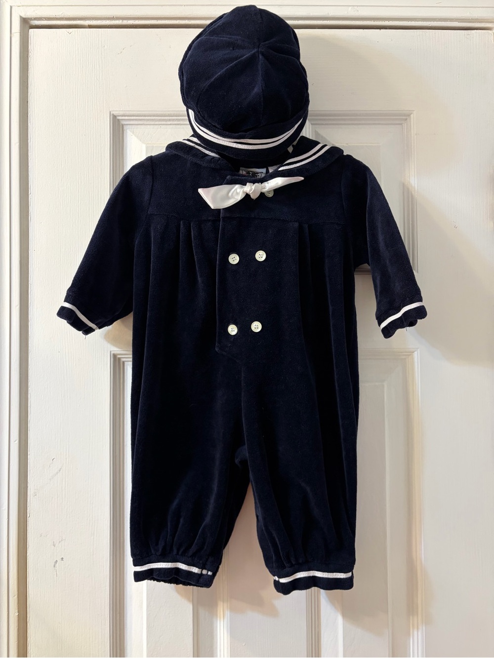 Y2K Vintage Boy's Good Lad Navy Velour Classic Sailor Romper w/Matching Hat 6/9M